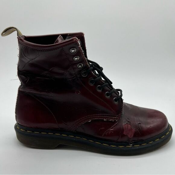Dr. Martens Shoes - Dr. Martens Vegan 1460 Lace
Cherry Red Rub Off Womens Size 10 Ankle Boot 14585